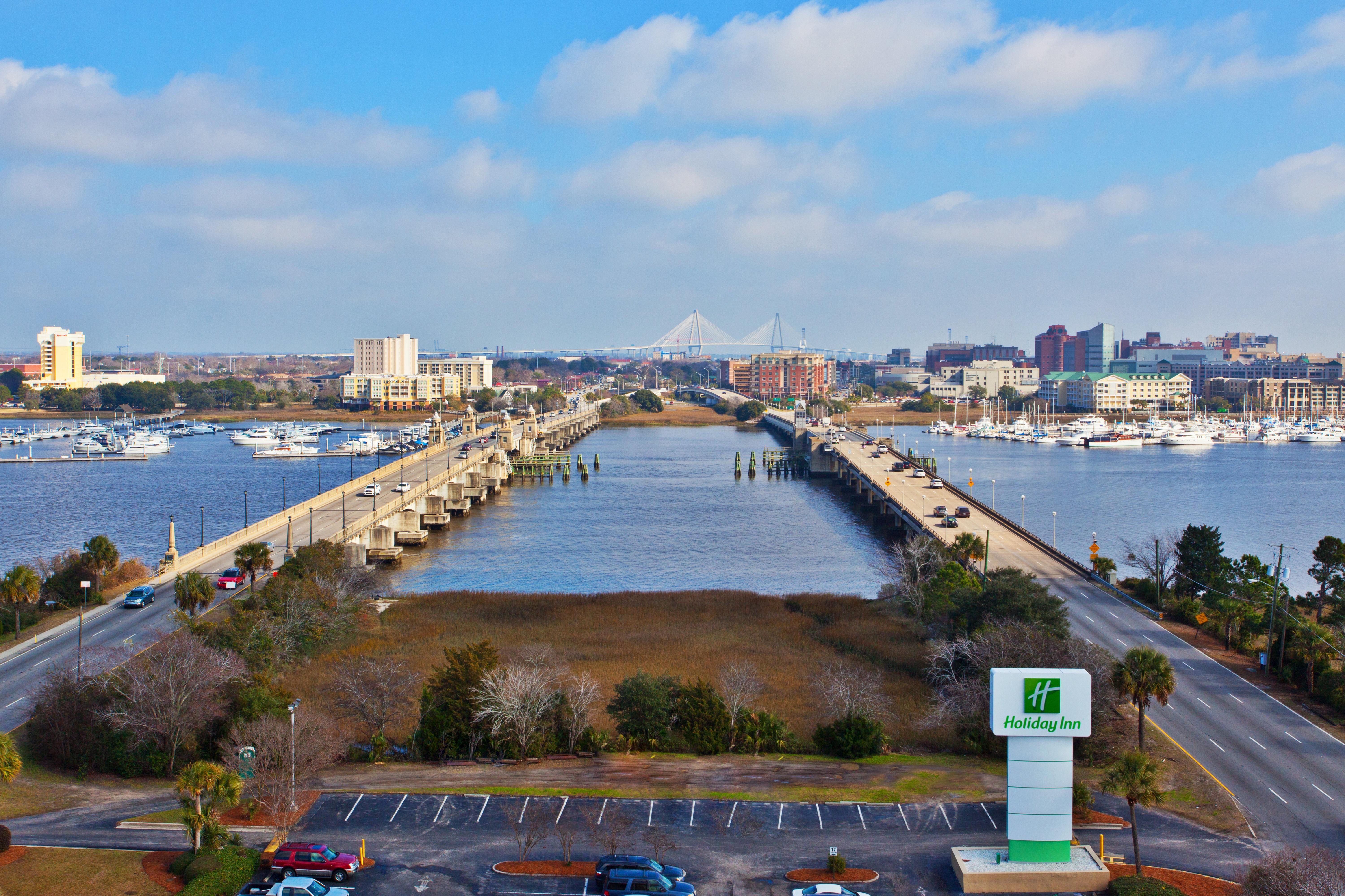 Holiday Inn Charleston-Riverview, An Ihg Hotel Dış mekan fotoğraf